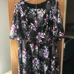 Modest SS Dress w/ Cutouts